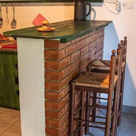 Nevenincs Vendeghaz Casa de Férias
